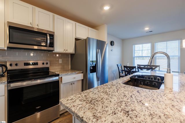 6063 Willutuck Drive, Boiling Springs, SC 29316