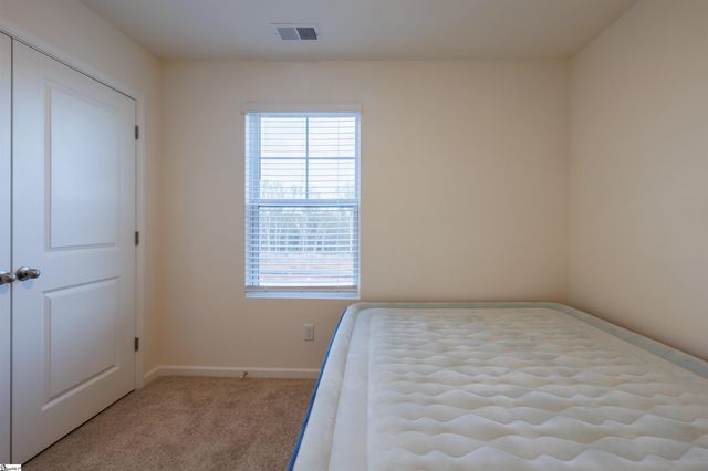 6063 Willutuck Drive, Boiling Springs, SC 29316