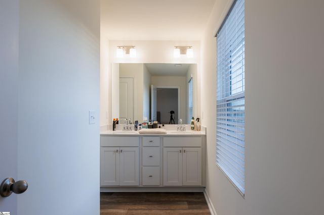 6063 Willutuck Drive, Boiling Springs, SC 29316