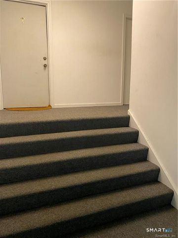 10 Collins Street 10-D, Hamden, CT 06514