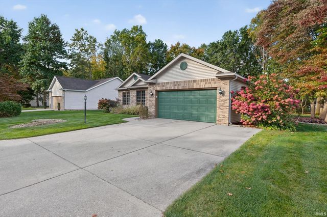 54441 White Tail Drive, Mishawaka, IN 46545