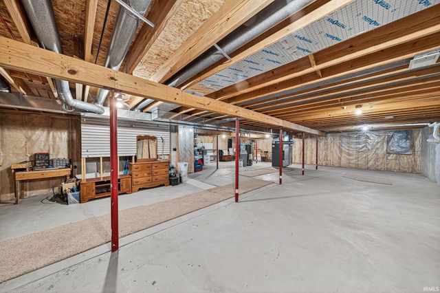 54441 White Tail Drive, Mishawaka, IN 46545