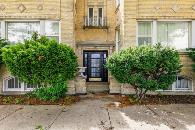 17 Garfield Street, Oak Park, IL 60304