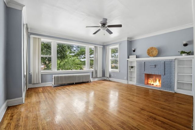 17 Garfield Street, Oak Park, IL 60304
