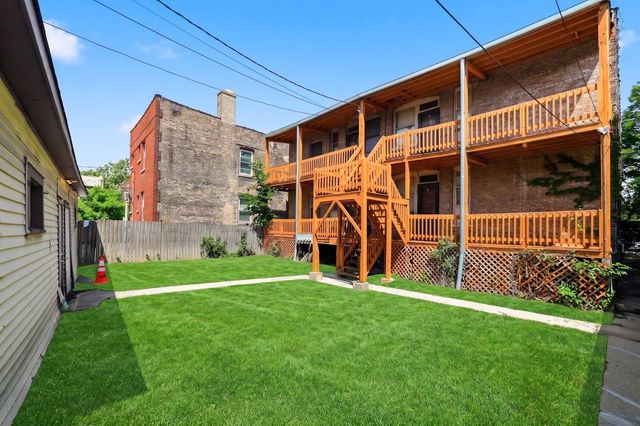 17 Garfield Street, Oak Park, IL 60304