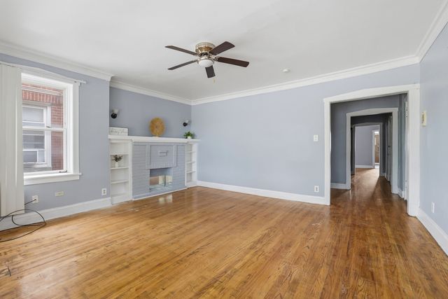 17 Garfield Street, Oak Park, IL 60304