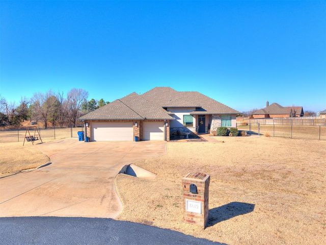 4849 Hillcrest Lane, Edmond, OK 73025