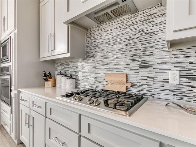 4849 Hillcrest Lane, Edmond, OK 73025