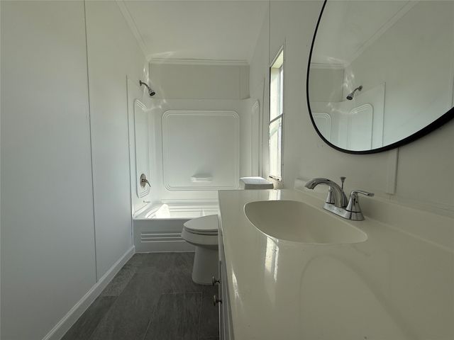 835 Private Road 4732, Rhome, TX 76078