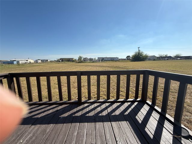835 Private Road 4732, Rhome, TX 76078
