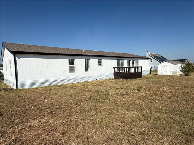 835 Private Road 4732, Rhome, TX 76078