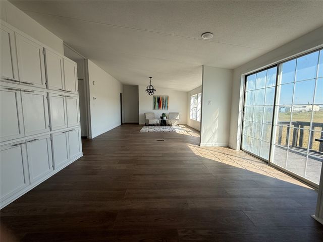 835 Private Road 4732, Rhome, TX 76078