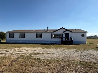 835 Private Road 4732, Rhome, TX 76078