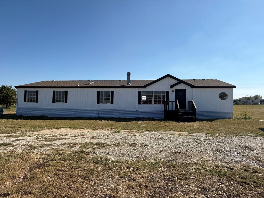 835 Private Road 4732, Rhome, TX 76078