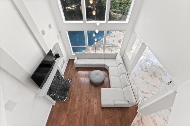 18 Degas Park, The Woodlands, TX 77382