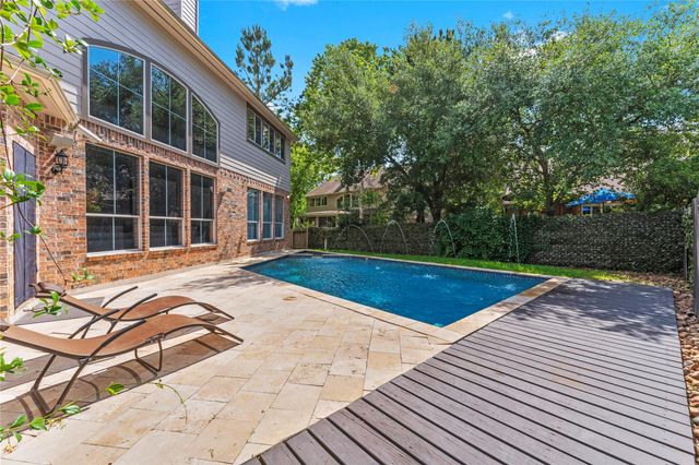 18 Degas Park, The Woodlands, TX 77382