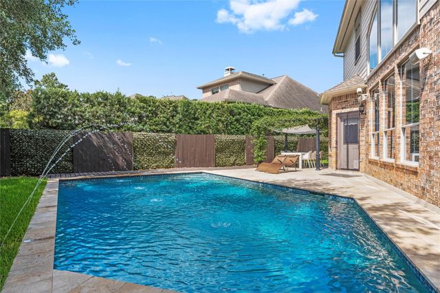 18 Degas Park, The Woodlands, TX 77382