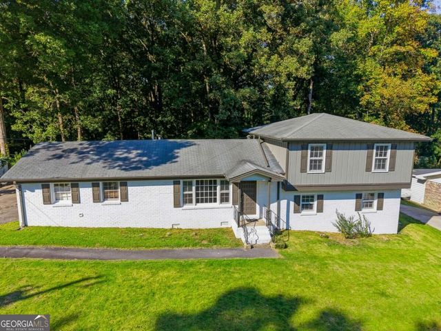 4307 Parkview Drive, Lithia Springs, GA 30122