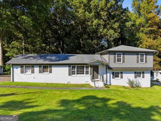 4307 Parkview Drive, Lithia Springs, GA 30122