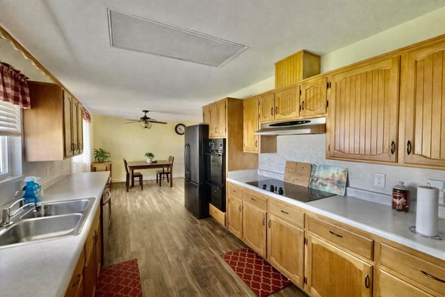 1039 El Margarita Rd, Yuba City, CA 95993