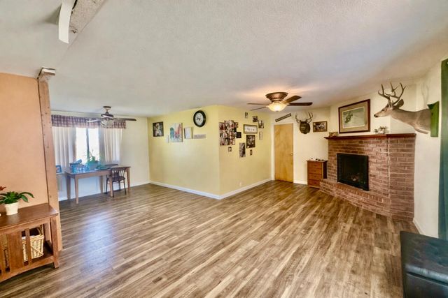 1039 El Margarita Rd, Yuba City, CA 95993