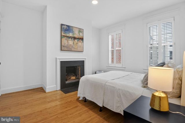 1752 WILLARD ST NW, Washington, DC 20009