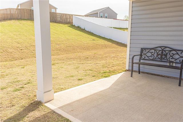 116 Green Mallard Way, Mayodan, NC 27027