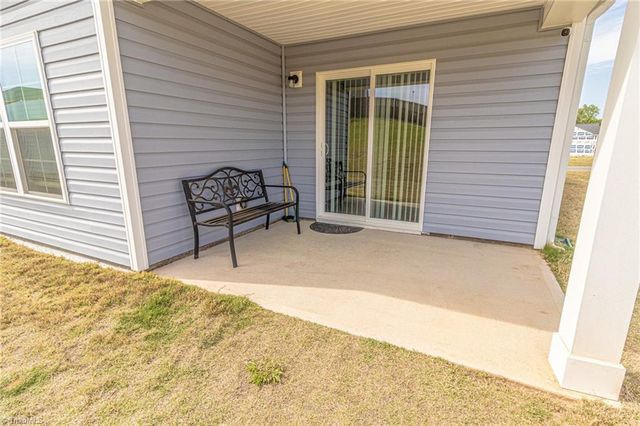 116 Green Mallard Way, Mayodan, NC 27027