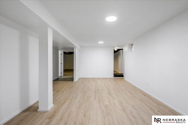 2024 S 165th Street, Omaha, NE 68130