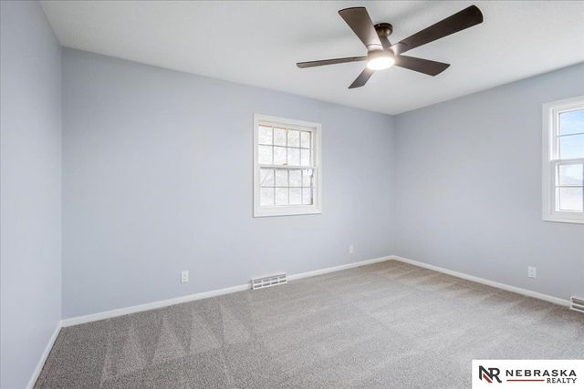 2024 S 165th Street, Omaha, NE 68130