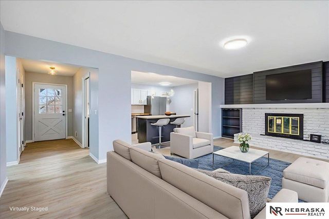 2024 S 165th Street, Omaha, NE 68130