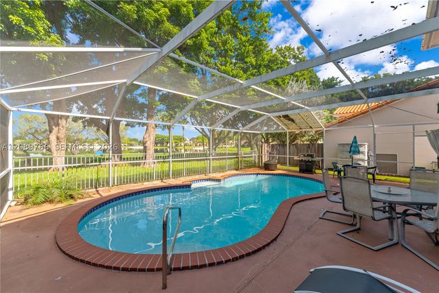 10840 SW 153rd Ct, Miami, FL 33196
