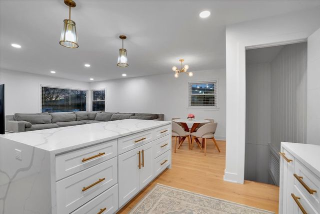 9317 Olcott Avenue, Morton Grove, IL 60053