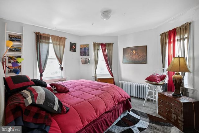 11 MILL ST, Darby, PA 19023