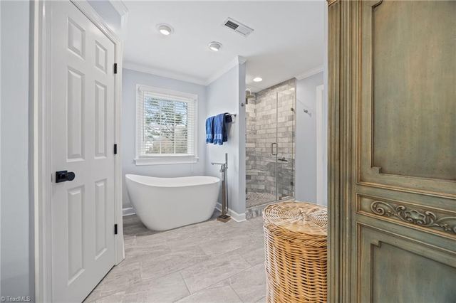 160 Fairhaven Court, Lewisville, NC 27023