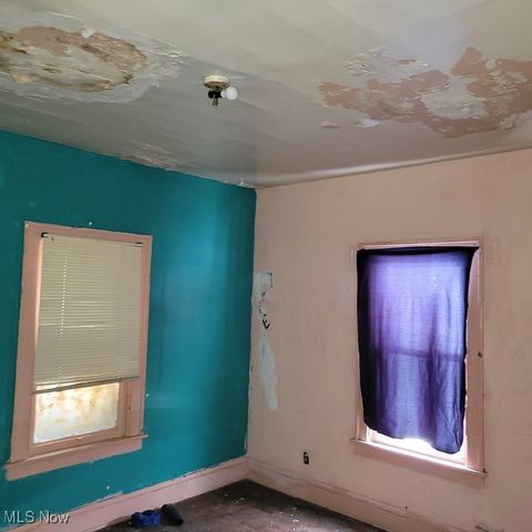 11102 Lardet Avenue, Cleveland, OH 44104