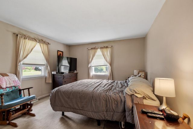 13 Asbury Street, Salem, NH 03079