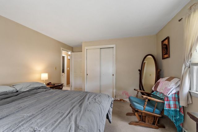 13 Asbury Street, Salem, NH 03079