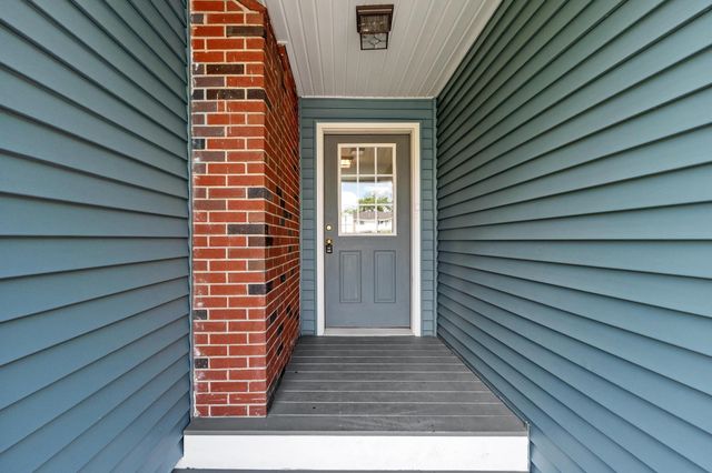 13 Asbury Street, Salem, NH 03079