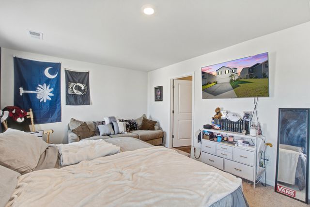 128 Holly Leaf Lane, Summerville, SC 29486