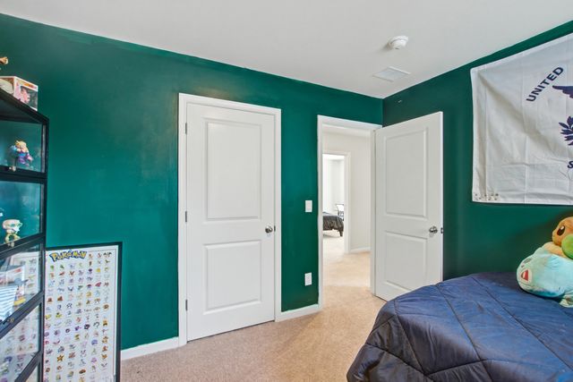 128 Holly Leaf Lane, Summerville, SC 29486