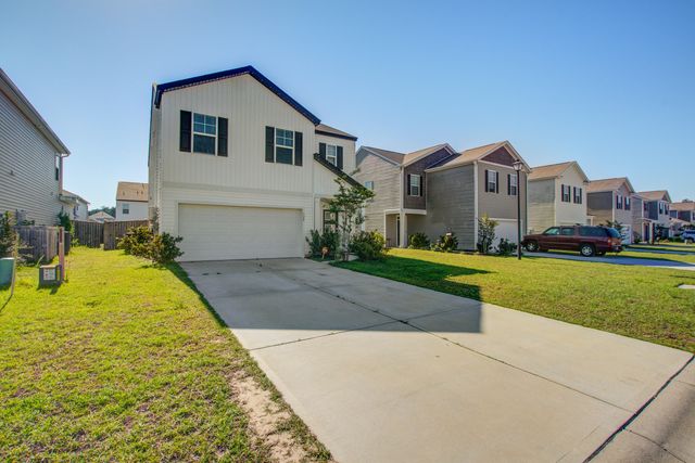 128 Holly Leaf Lane, Summerville, SC 29486