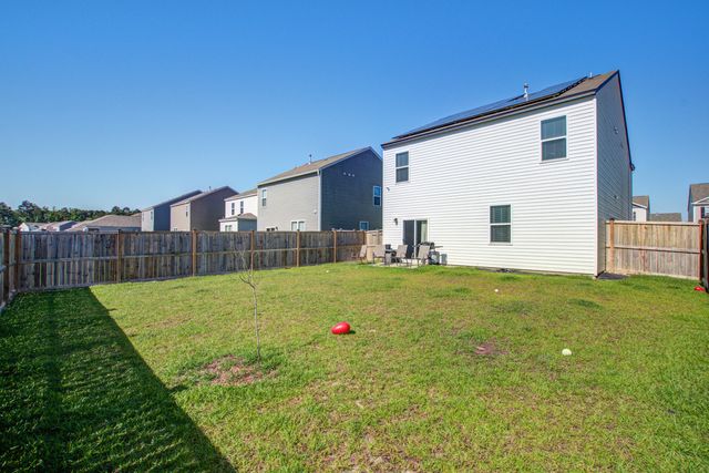 128 Holly Leaf Lane, Summerville, SC 29486