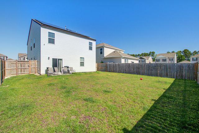 128 Holly Leaf Lane, Summerville, SC 29486