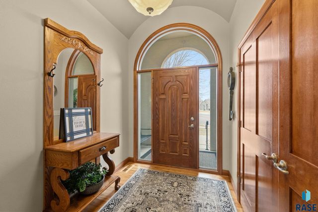 4405 E Aster Cir Circle, Sioux Falls, SD 57103