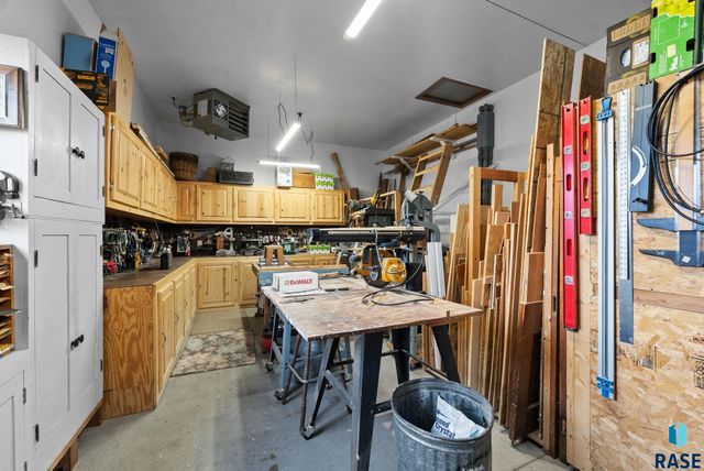 4405 E Aster Cir Circle, Sioux Falls, SD 57103