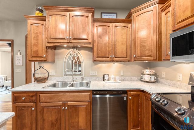 4405 E Aster Cir Circle, Sioux Falls, SD 57103