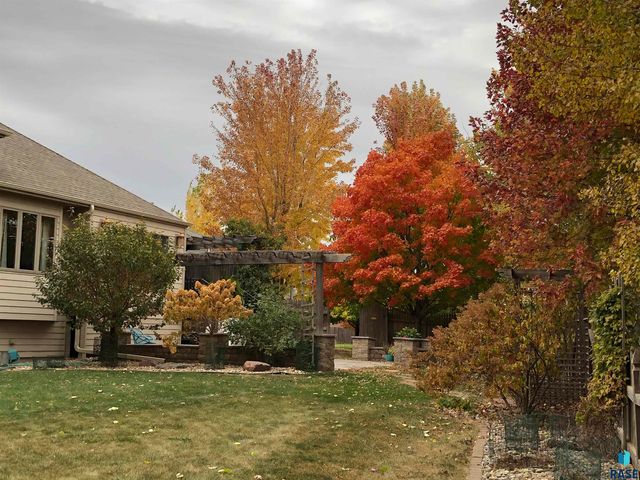 4405 E Aster Cir Circle, Sioux Falls, SD 57103