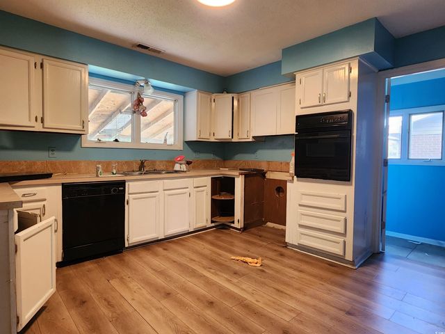 705 Bay St., North Myrtle Beach, SC 29582