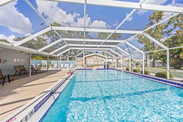 60 STRATHMORE BOULEVARD 60, Sarasota, FL 34233